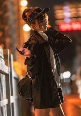 向上传递微热的夜晚第三集_BD英语手机在线看