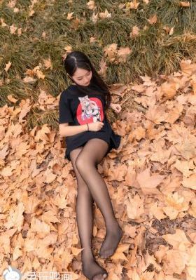 英语老师乖乖掀开裙子_在线观看免费电影