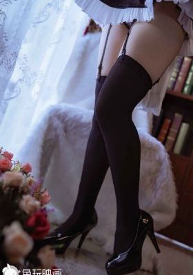 小胰子胸好大我忍不住睡了_HD在线观看完整版