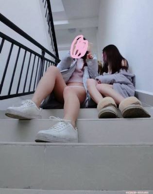 大屁股肥熟女流白浆呻吟_国产剧在线观看